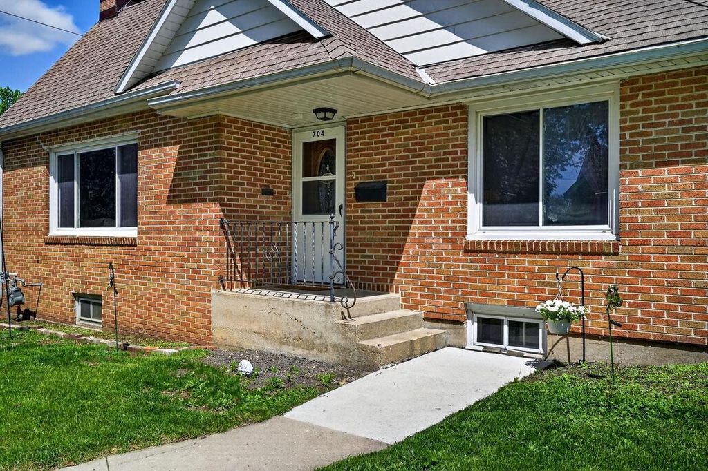 Photo of 704 18th AVENUE, Monroe, WI 53566 (MLS # 2024062)