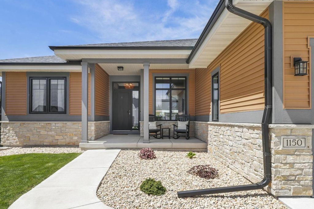 Photo of 1150 Reese TRAIL, Waunakee, WI 53597 (MLS # 2021433)