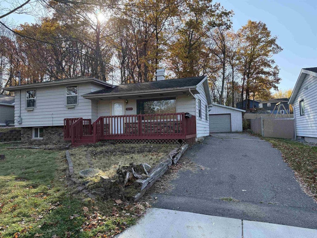 Photo of 1213 Henrietta STREET, Wausau, WI 54403 (MLS # 22605330)