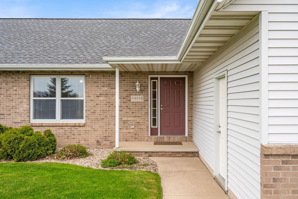 Photo of N8033 Lake Breeze DRIVE, Sherwood, WI 54169 (MLS # 50325390)