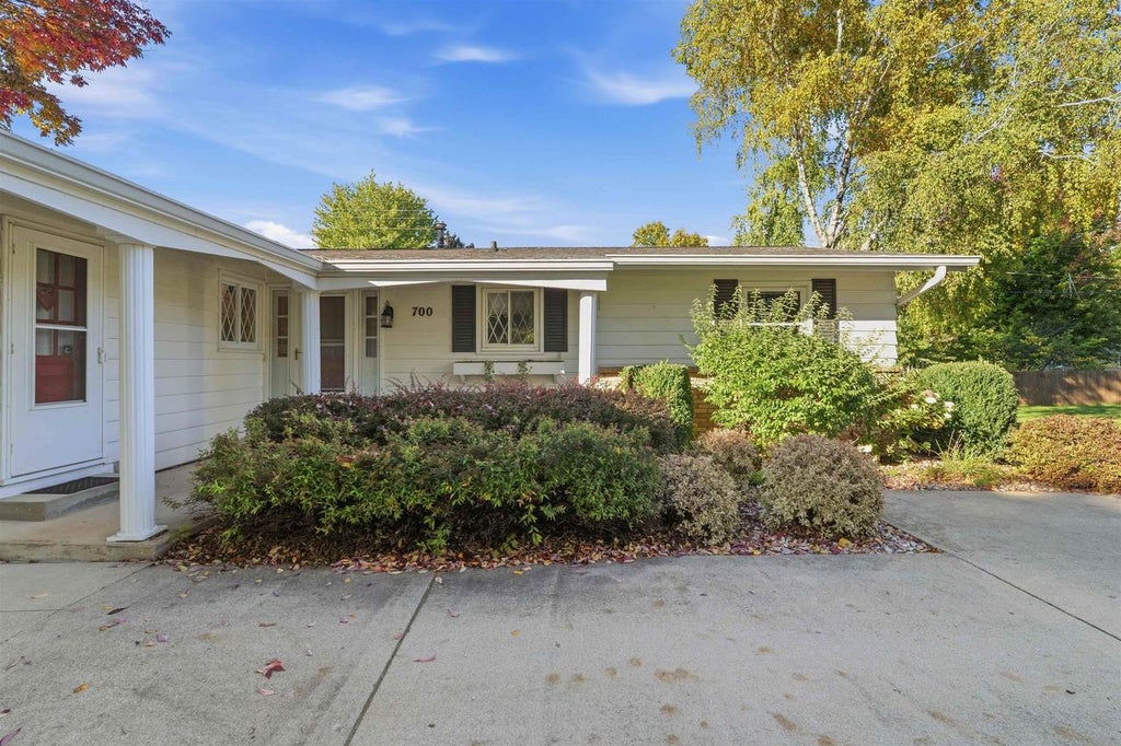 Photo of 700 Denning AVENUE, Beaver Dam, WI 53916 (MLS # 2034102)