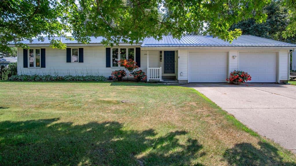 Photo of 26231 W 1st AVENUE, Eleva, WI 54738 (MLS # 1604187)