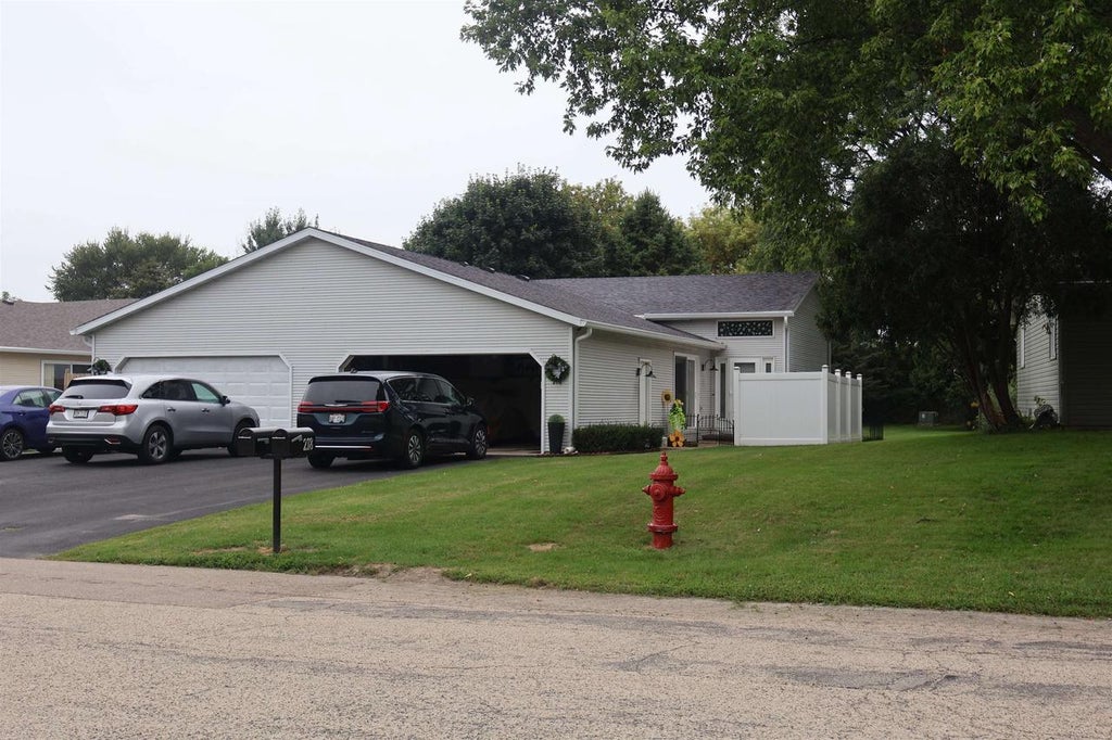 Photo of 216 - 218 Eilbes AVENUE, Beaver Dam, WI 53916 (MLS # 2031704)