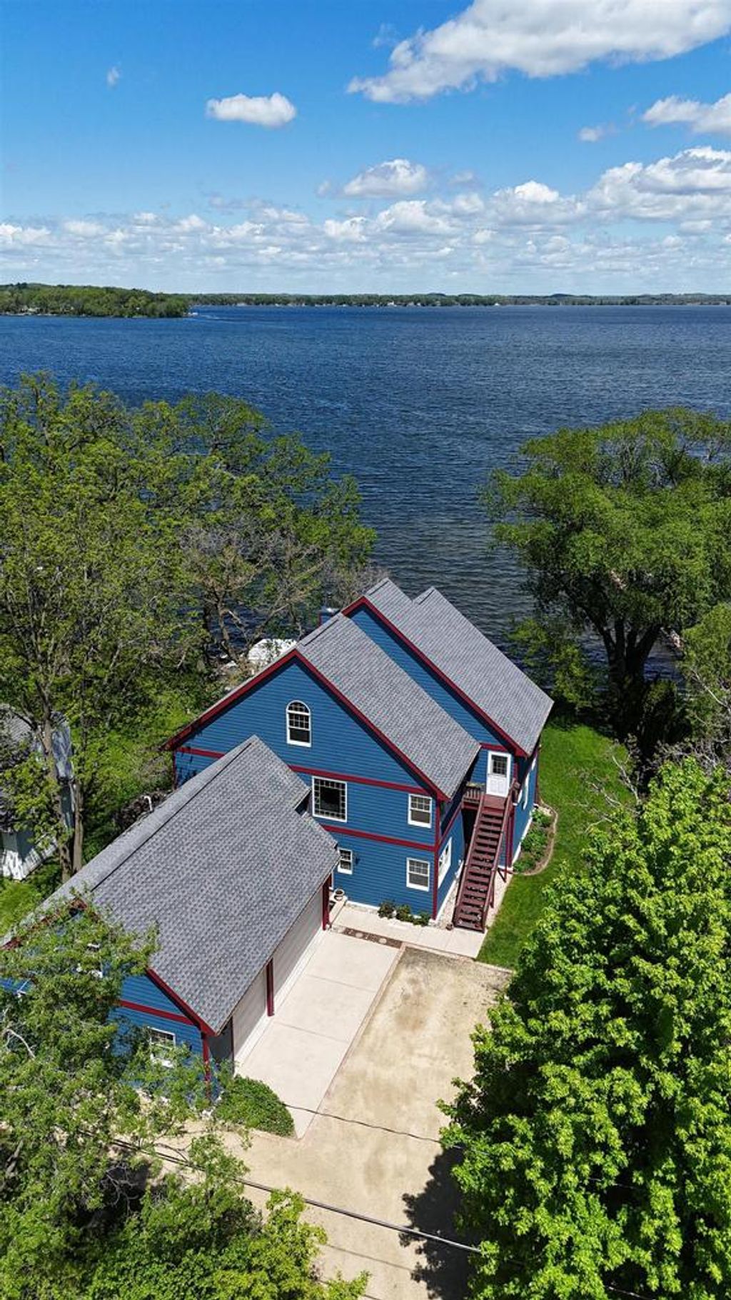 Photo of 1904 Barber DRIVE, Stoughton, WI 53589 (MLS # 2023835)