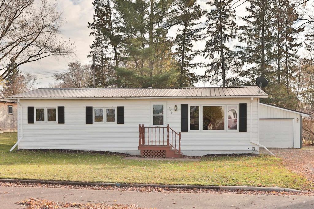 Photo of 629 E 7th STREET, Owen, WI 54460 (MLS # 22505278)