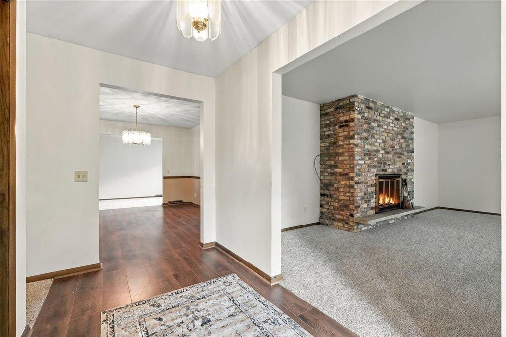 Photo of 5302 Comanche WAY, Madison, WI 53704 (MLS # 2032250)
