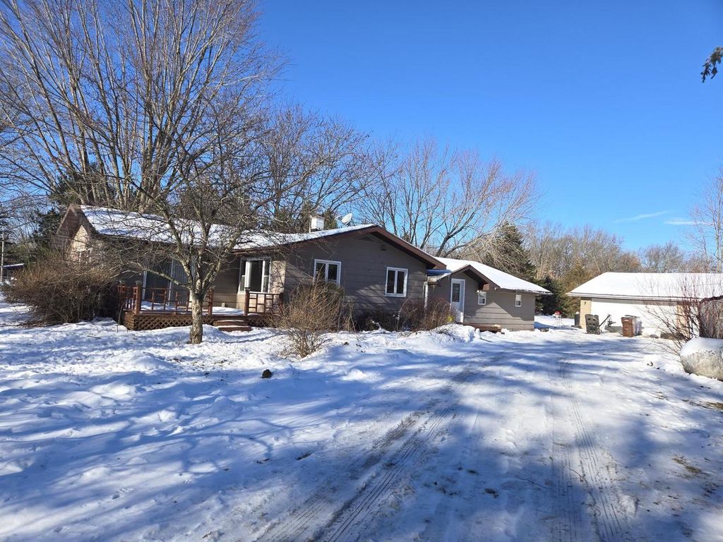 Photo of 464 Fawn COURT, Oxford, WI 53952 (MLS # 2013979)