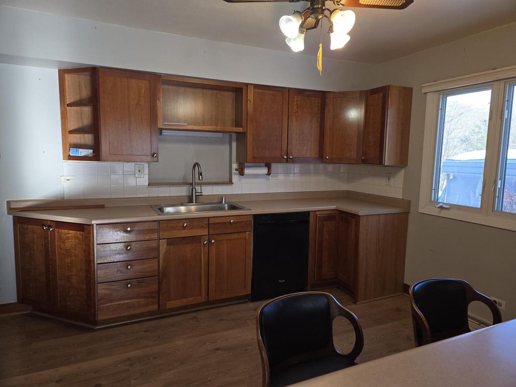 Photo of 464 Fawn COURT, Oxford, WI 53952 (MLS # 2013979)