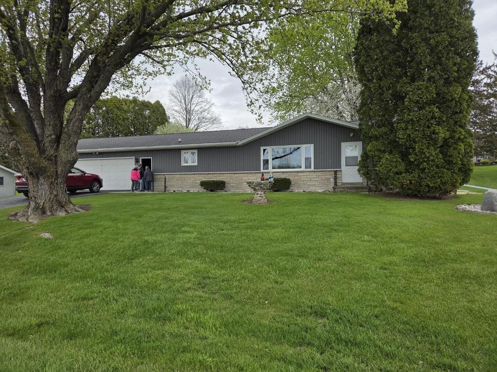 Photo of 1785 N Sunset LANE, Campbellsport, WI 53010 (MLS # 1961963)