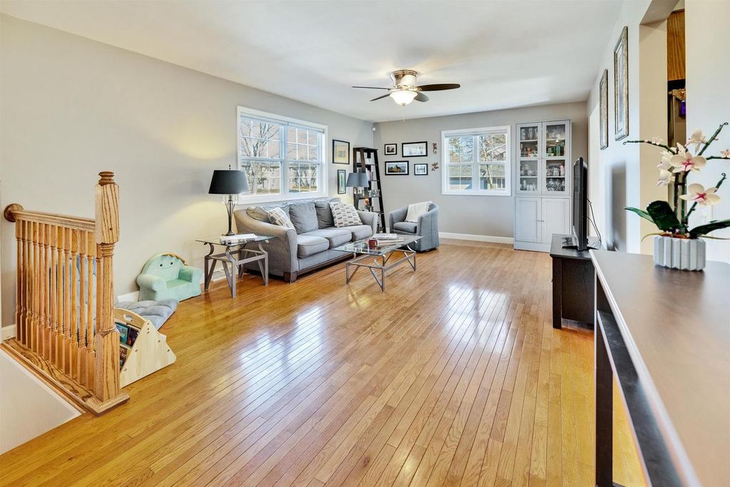 Photo of 6102 Indian Mound DRIVE, Mcfarland, WI 53558 (MLS # 2016923)