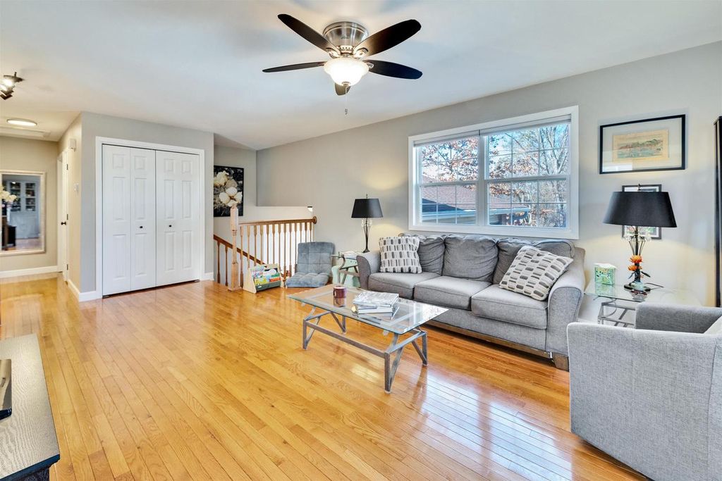 Photo of 6102 Indian Mound DRIVE, Mcfarland, WI 53558 (MLS # 2016923)