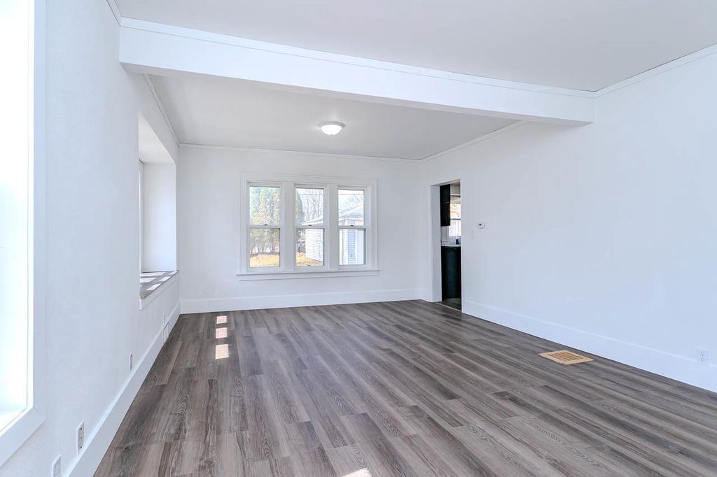 Photo of 814 N 2nd AVENUE, Wausau, WI 54401 (MLS # 22601414)