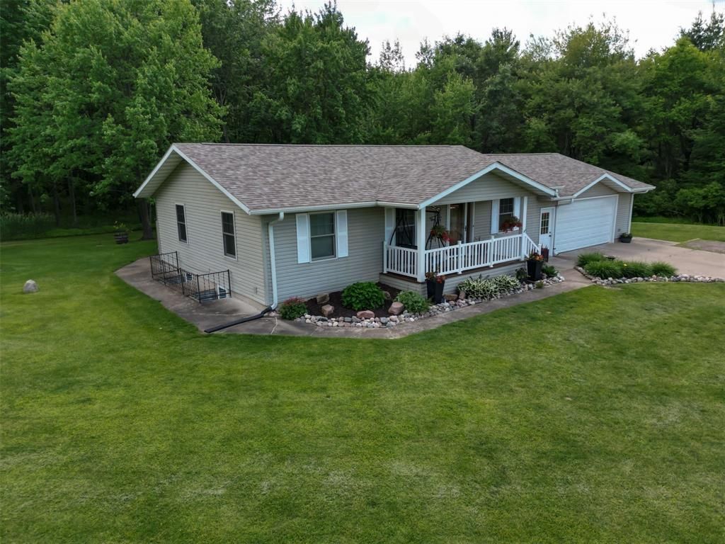 Photo of E10725 Hwy 12, Fall Creek, WI 54742 (MLS # 1602297)