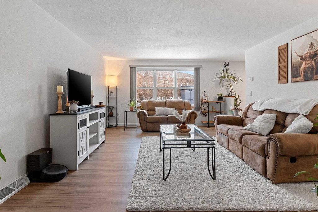 Photo of 1933 Anita COURT, Appleton, WI 54913 (MLS # 50321550)