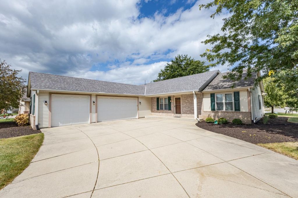 Photo of 8422 Virginia CIRCLE, Waterford, WI 53185 (MLS # 1941673)