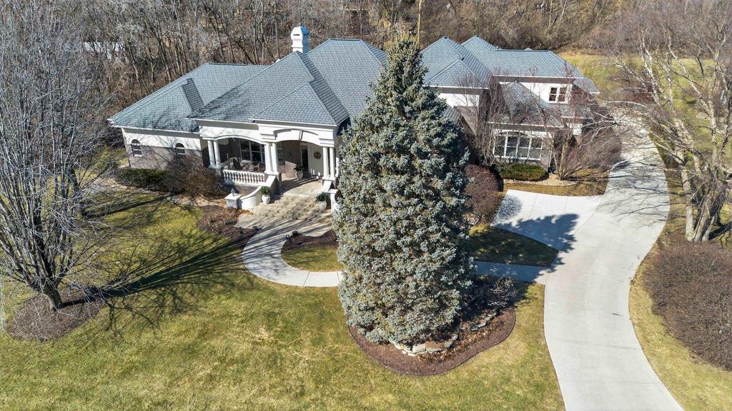 Photo of 4606 Signature DRIVE, Middleton, WI 53562 (MLS # 2017302)