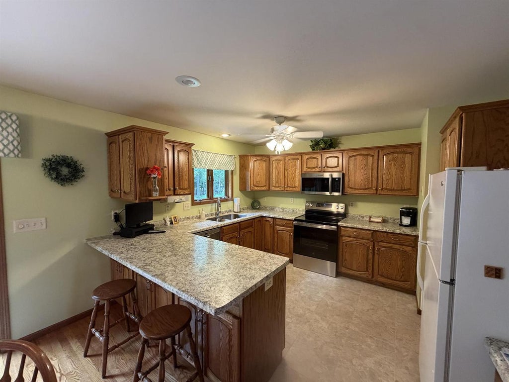 Photo of 1204 Lemke STREET, Rothschild, WI 54476 (MLS # 22603571)