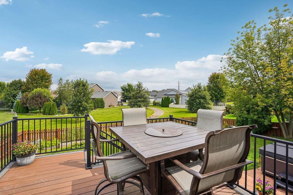 Photo of 6138 Canyon PARKWAY, Mcfarland, WI 53558 (MLS # 2013326)