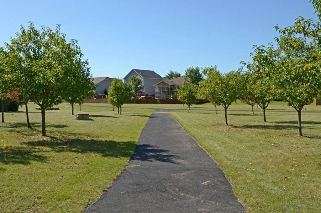 Photo of 6138 Canyon PARKWAY, Mcfarland, WI 53558 (MLS # 2013326)