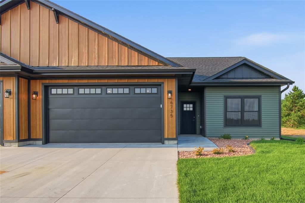 Photo of 6735 Buck Tail DRIVE, Altoona, WI 54720 (MLS # 1603015)