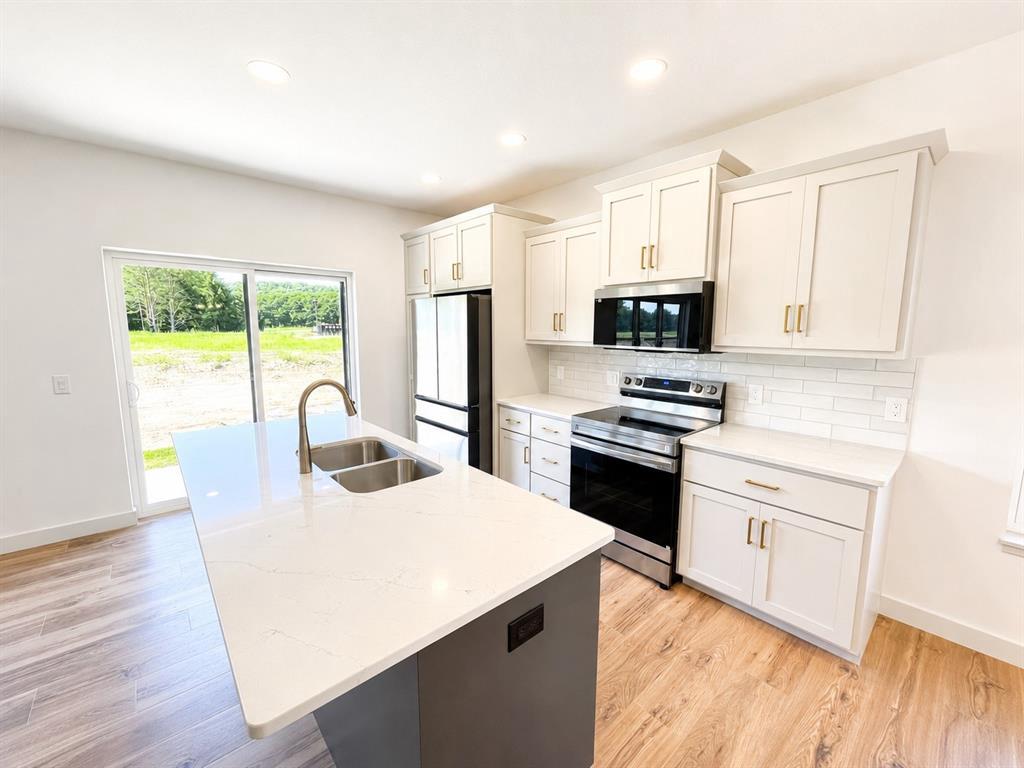Photo of 6735 Buck Tail DRIVE, Altoona, WI 54720 (MLS # 1603015)