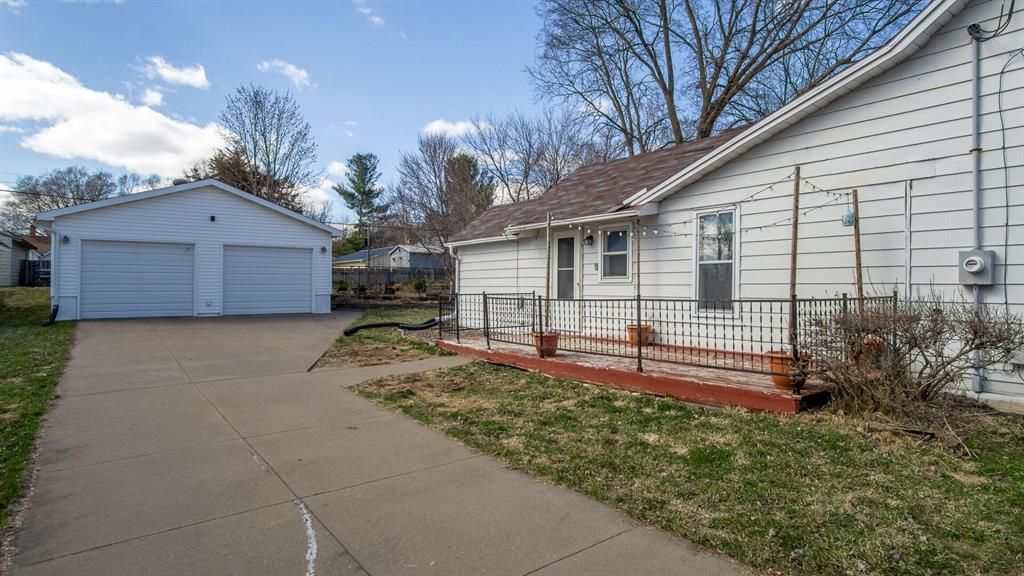 Photo of 716 Ferry STREET, Eau Claire, WI 54703 (MLS # 1600116)