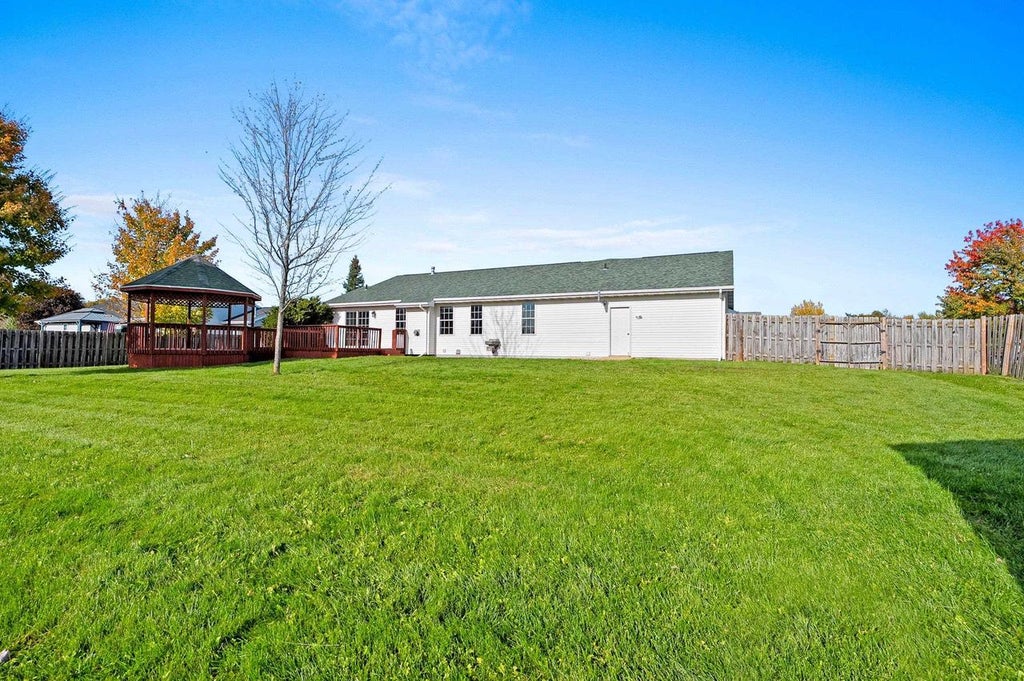 Photo of W7059 Maple Terrace ROAD, Greenville, WI 54942 (MLS # 50334192)