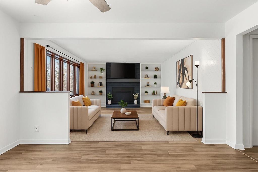 Photo of 1162 Crossing Ridge TRAIL, Sun Prairie, WI 53590 (MLS # 2012355)