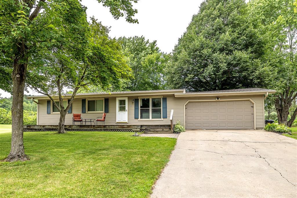 Photo of 315 Clifton STREET, Black River Falls, WI 54615 (MLS # 1602857)