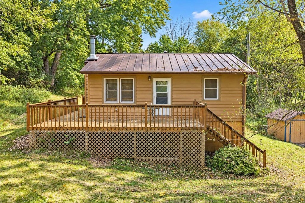 Photo of S1318 E Redstone DRIVE, La Valle, WI 53941 (MLS # 2033098)