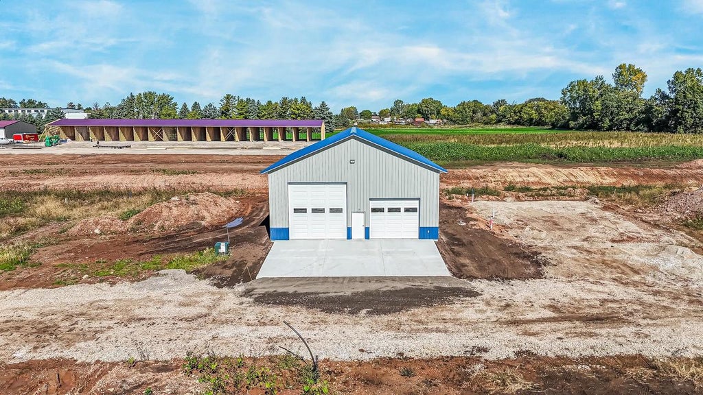 Photo of 6364 Cross ROAD #7, Winneconne, WI 54986 (MLS # 50321087)