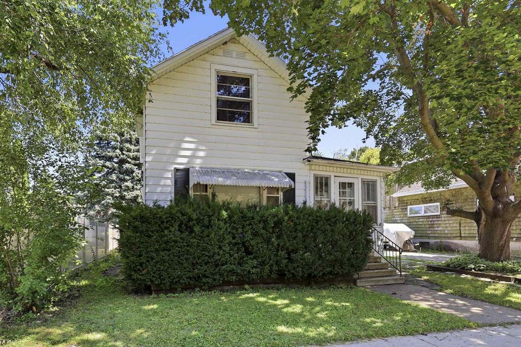 Photo of 526 Boyd STREET, Oshkosh, WI 54901 (MLS # 50330549)