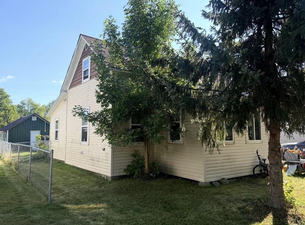 Photo of 445 S Avon AVENUE, Phillips, WI 54555 (MLS # 22604633)