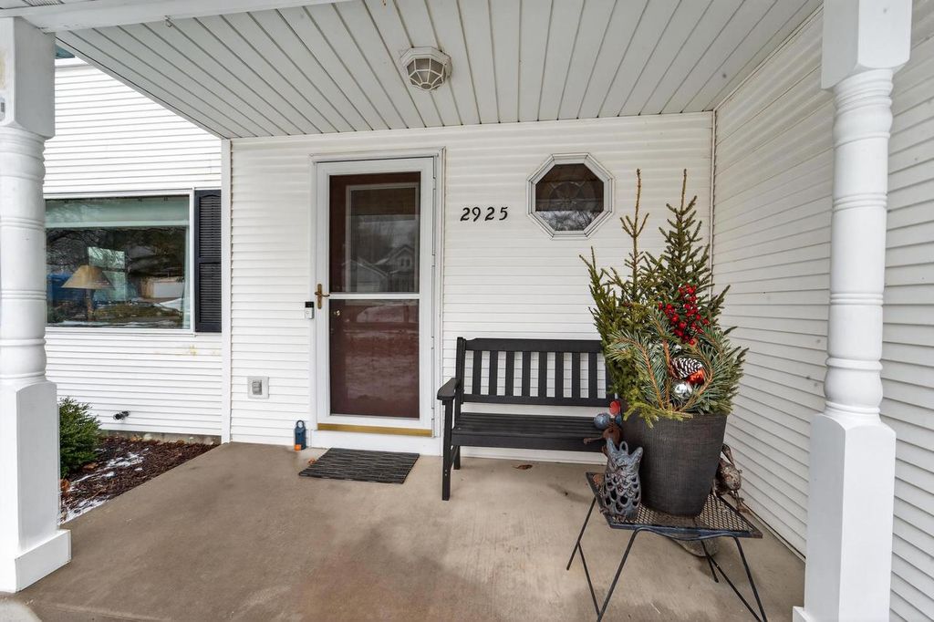 Photo of 2925 Maple Run DRIVE, Madison, WI 53719 (MLS # 2014235)