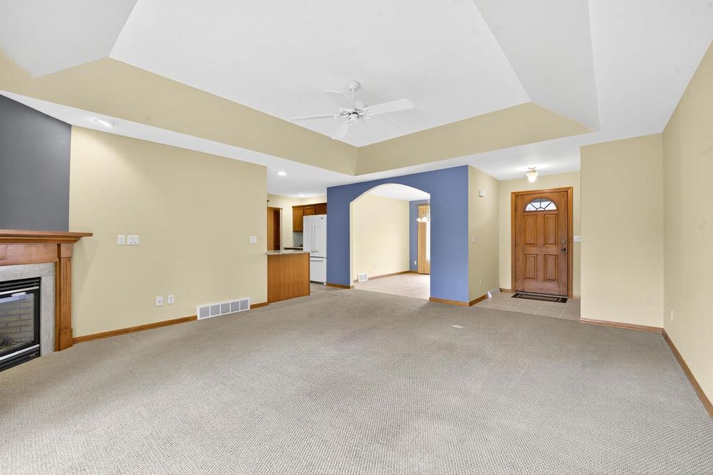 Photo of 4733 Westbrook COURT, Appleton, WI 54913 (MLS # 50318046)