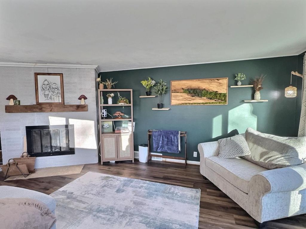 Photo of 1204 Grove STREET, Oshkosh, WI 54901 (MLS # 50321566)