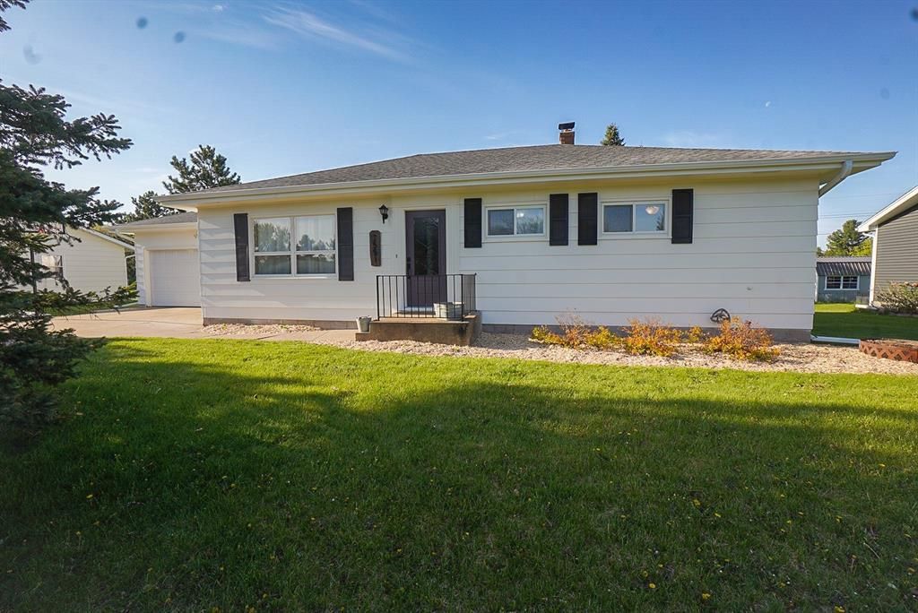 Photo of 2551 Sunridge STREET, Eau Claire, WI 54703 (MLS # 1600908)