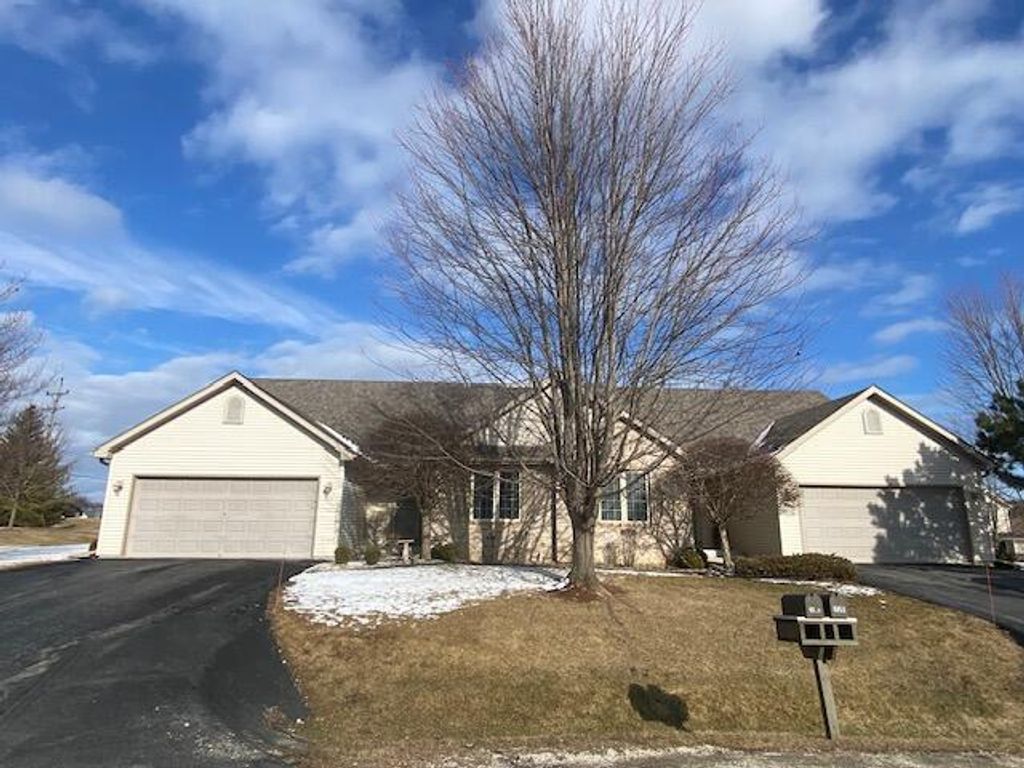 Photo of 6925 Prince DRIVE #6925, Racine, WI 53402 (MLS # 1952147)