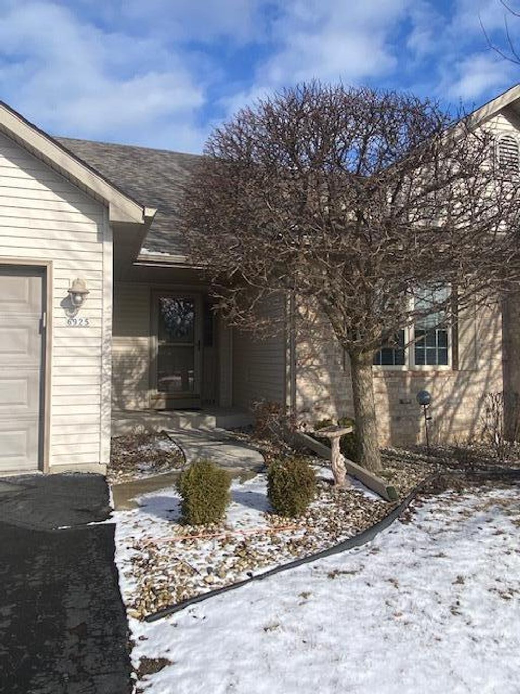 Photo of 6925 Prince DRIVE #6925, Racine, WI 53402 (MLS # 1952147)