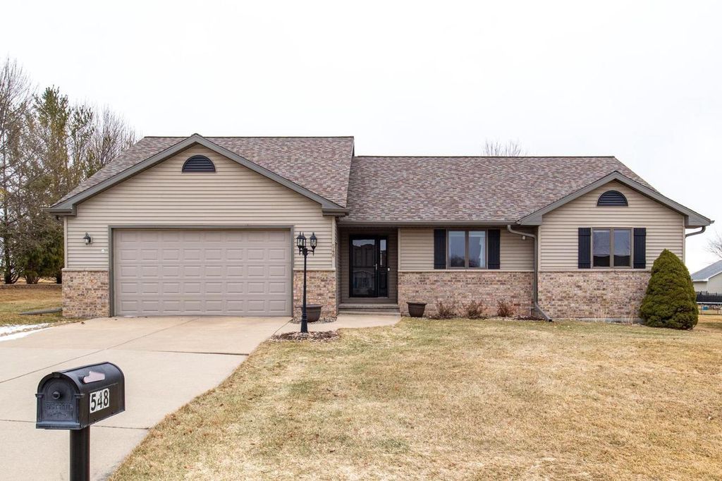 Photo of 548 Nicole LANE, Wrightstown, WI 54180 (MLS # 50321501)