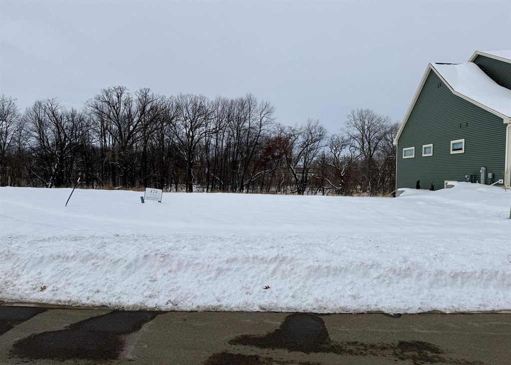 Photo of 7786 Bluestem TRAIL, Deforest, WI 53532 (MLS # 2013911)