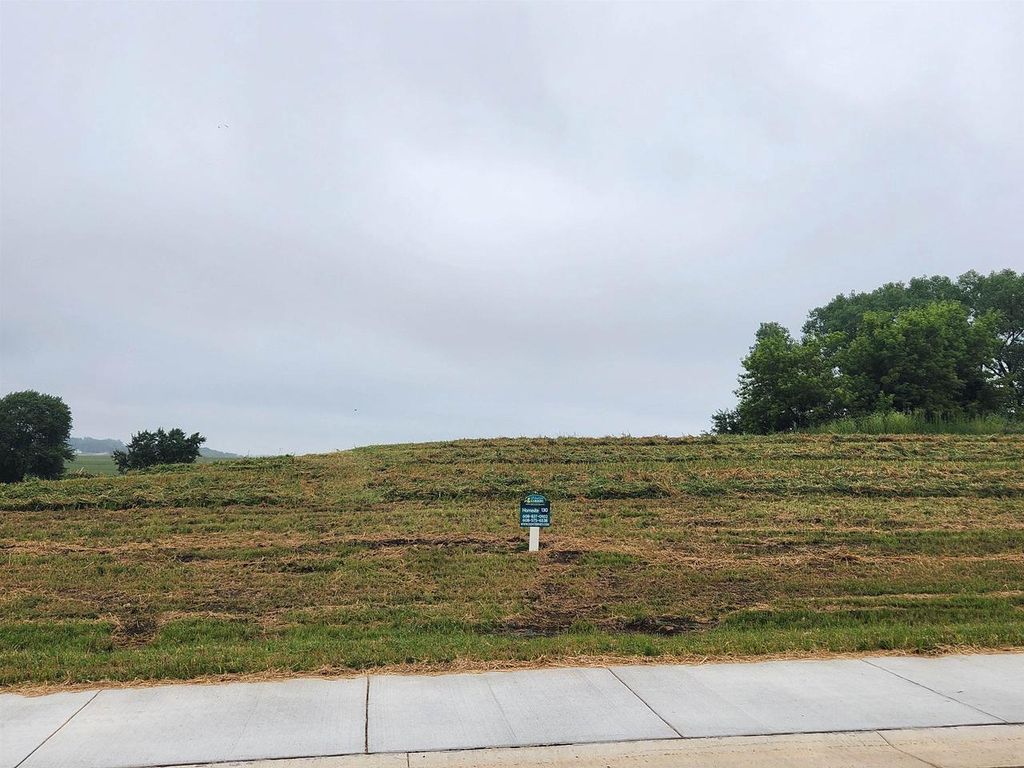 Photo of L130 Blue Victoria DRIVE, Sun Prairie, WI 53590 (MLS # 2018512)