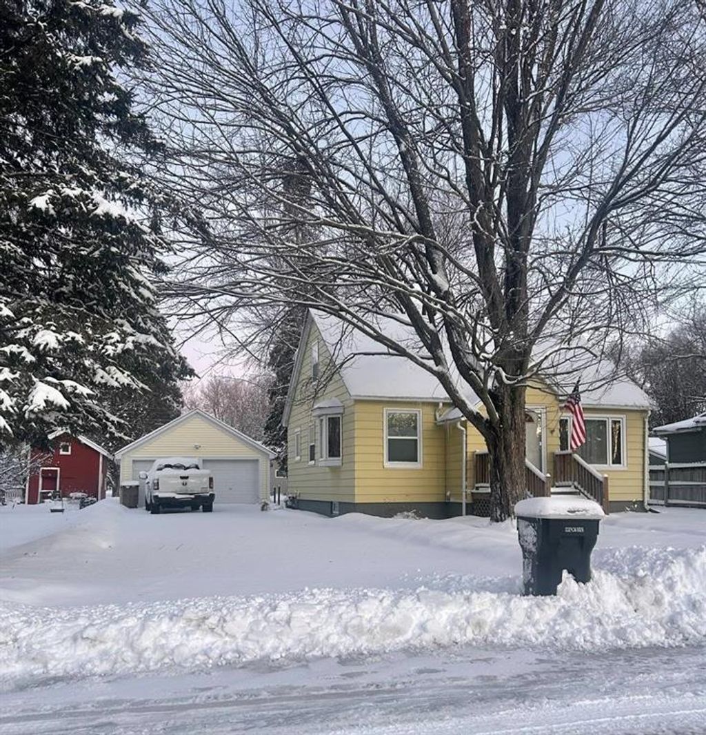 Photo of 319 Eva STREET, Chippewa Falls, WI 54729 (MLS # 1599432)