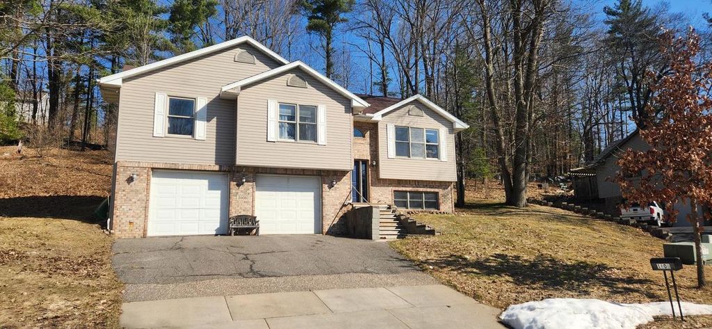 Photo of 1606 Meadowview ROAD, Wausau, WI 54403 (MLS # 22601239)