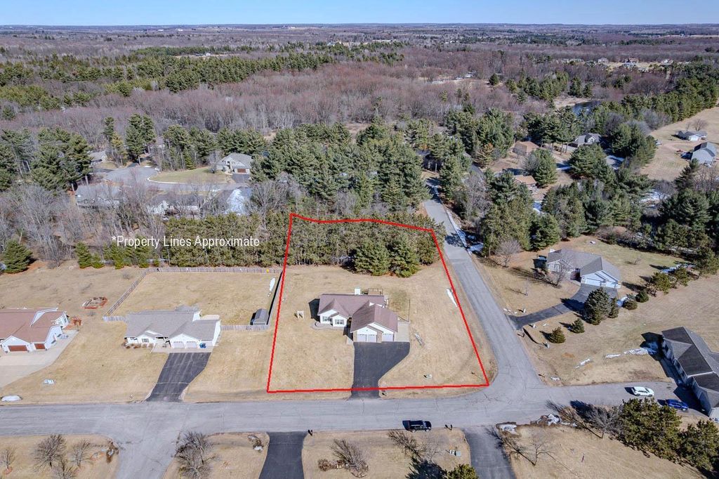 Photo of 6609 Caribou LANE, Ringle, WI 54471 (MLS # 22601444)