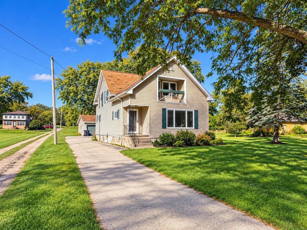 Photo of 639 Broadway STREET, Berlin, WI 54923 (MLS # 50333890)