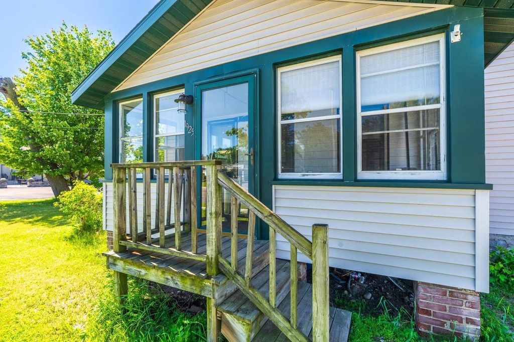 Photo of 1925 Schofield AVENUE, Schofield, WI 54476 (MLS # 22602811)