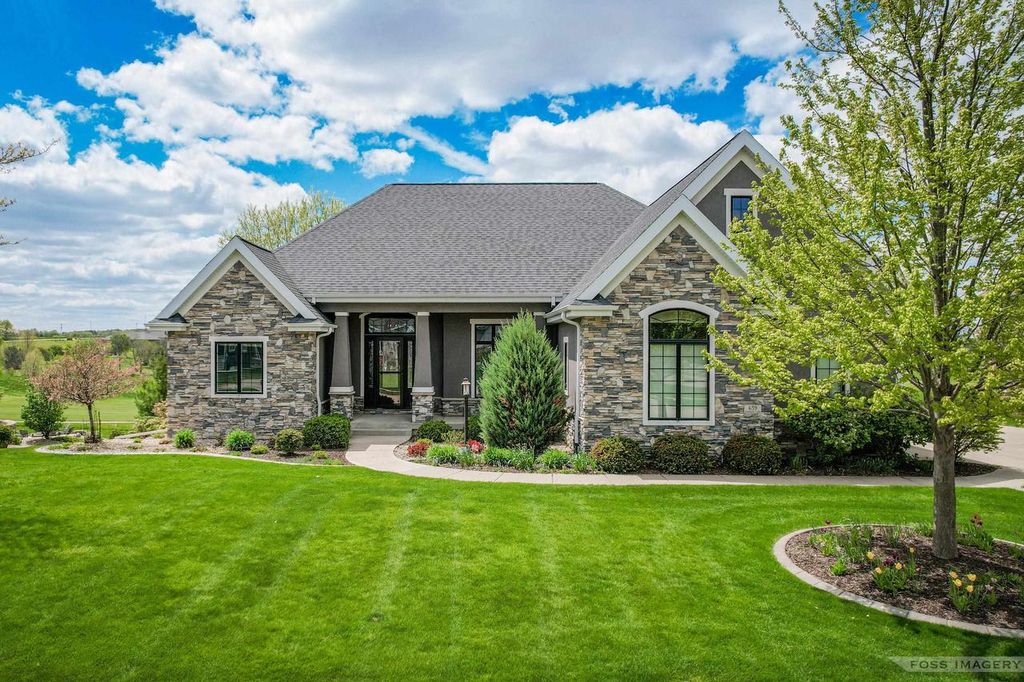 Photo of 659 Rinpoche LANE, Oregon, WI 53575 (MLS # 2022737)