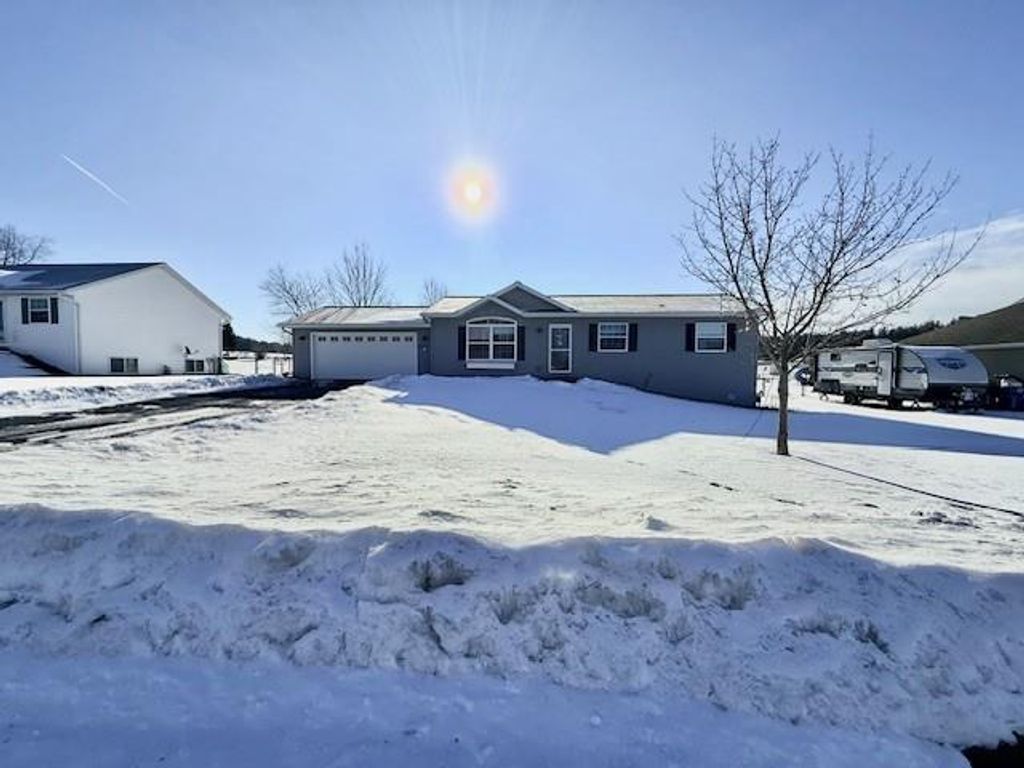 Photo of 6311 Creel DRIVE, Weston, WI 54476 (MLS # 22600112)