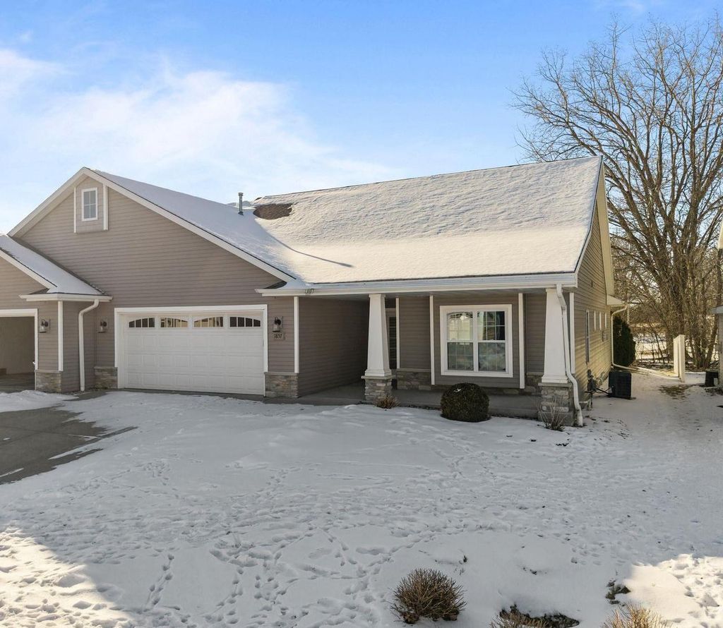 Photo of 1857 N Margaret STREET, Appleton, WI 54913 (MLS # 50320815)